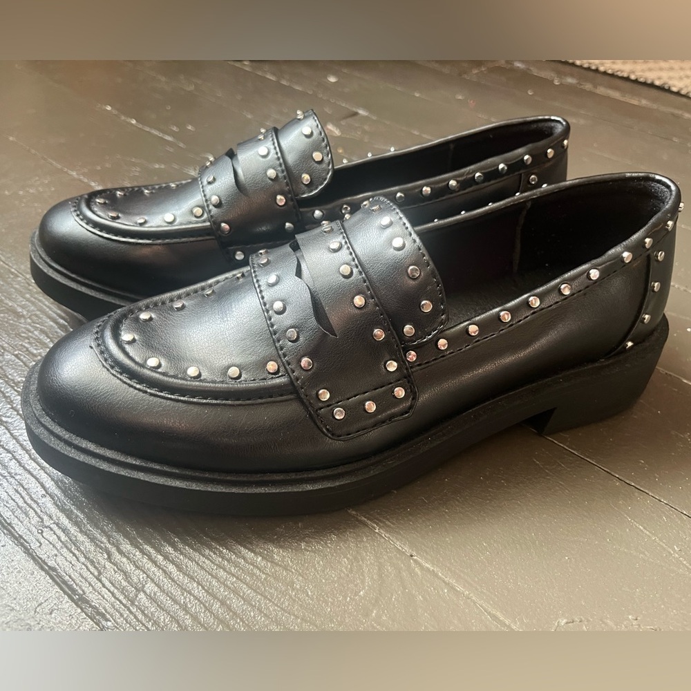 Portland Women's Black Studded Loafers